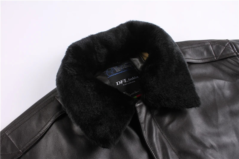 Winter Vintage A2 leather jacket men streetwear Removable fur flight motorcycle bomber padded air force coat 250708