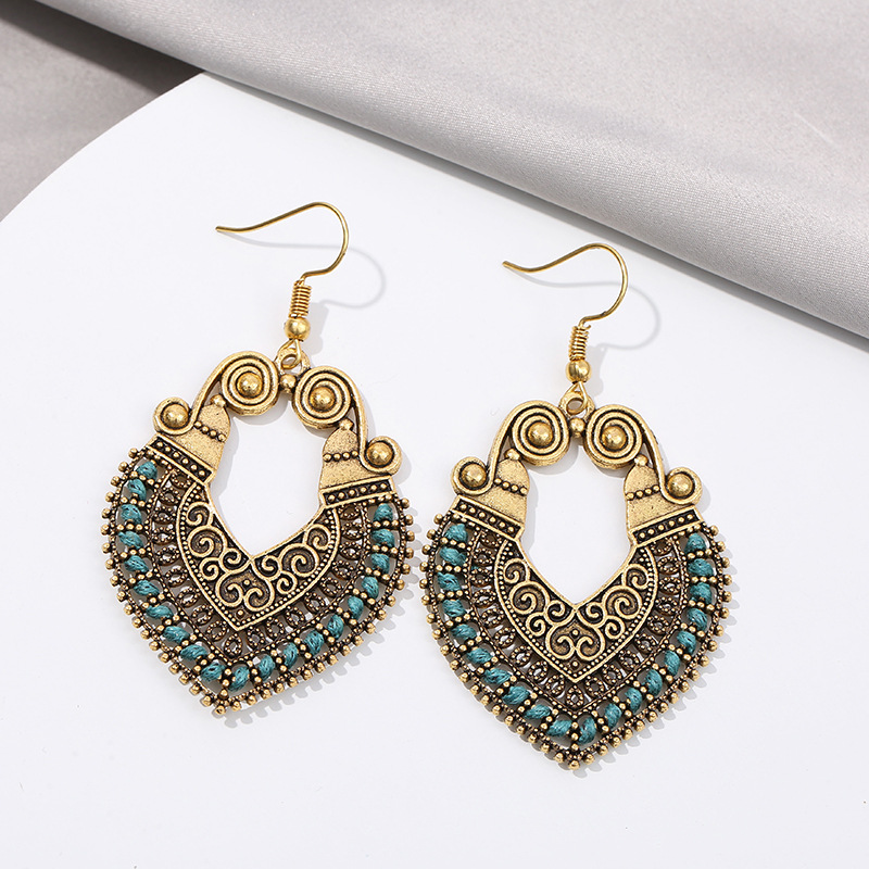 New Ear Drops Bohemian Alloy Retro Earrings with Heart shaped Woven Wrapped Design for Elegant Look