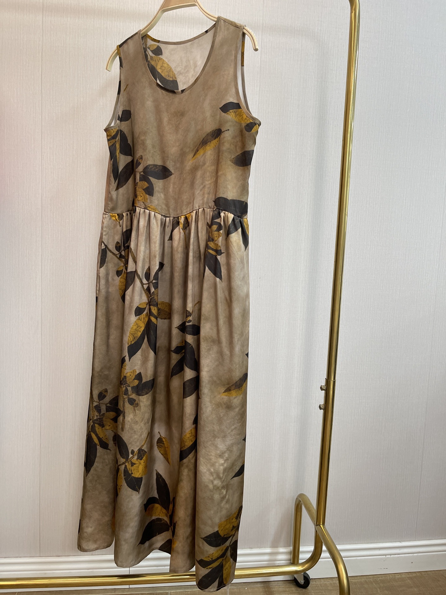 X086 Sleeveless vest basic leaf print mid-waist dress elegant