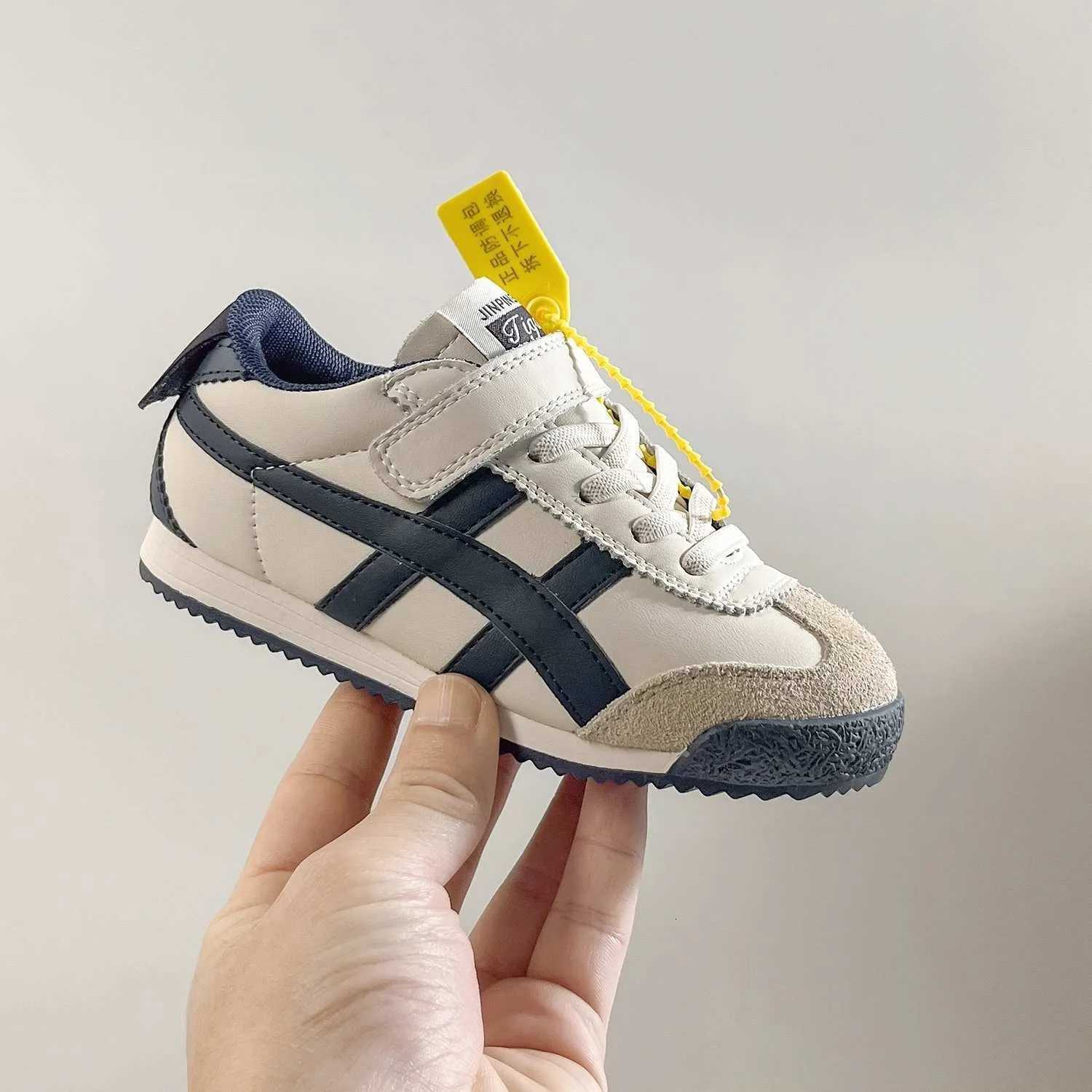 2024 New Trendy Brand Childrens Forrest Gump Shoes for Boys Soft Soled Girls Casual Sports Shoes Z250714