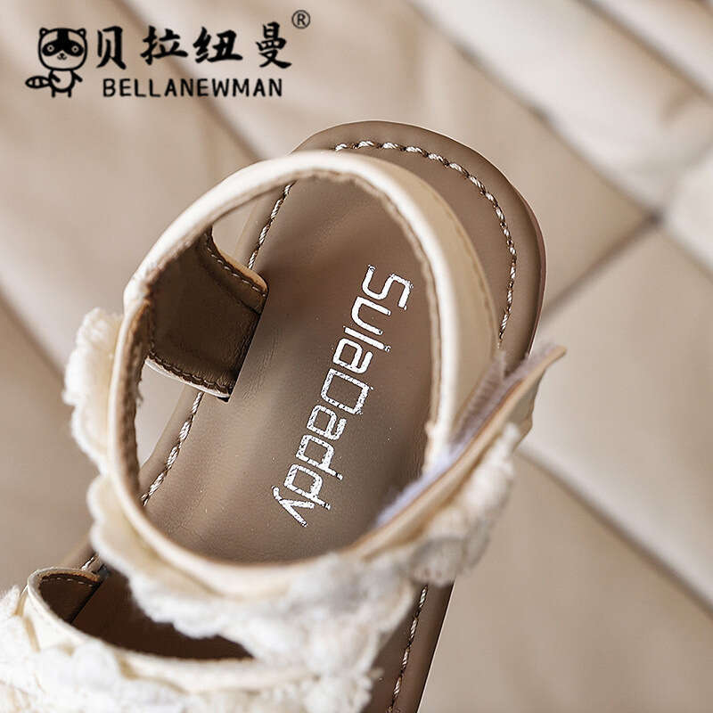 2025 Summer New Korean Style Girls' Little Flower Princess Sandals Children's Open-Toe Beach Shoes for Toddlers