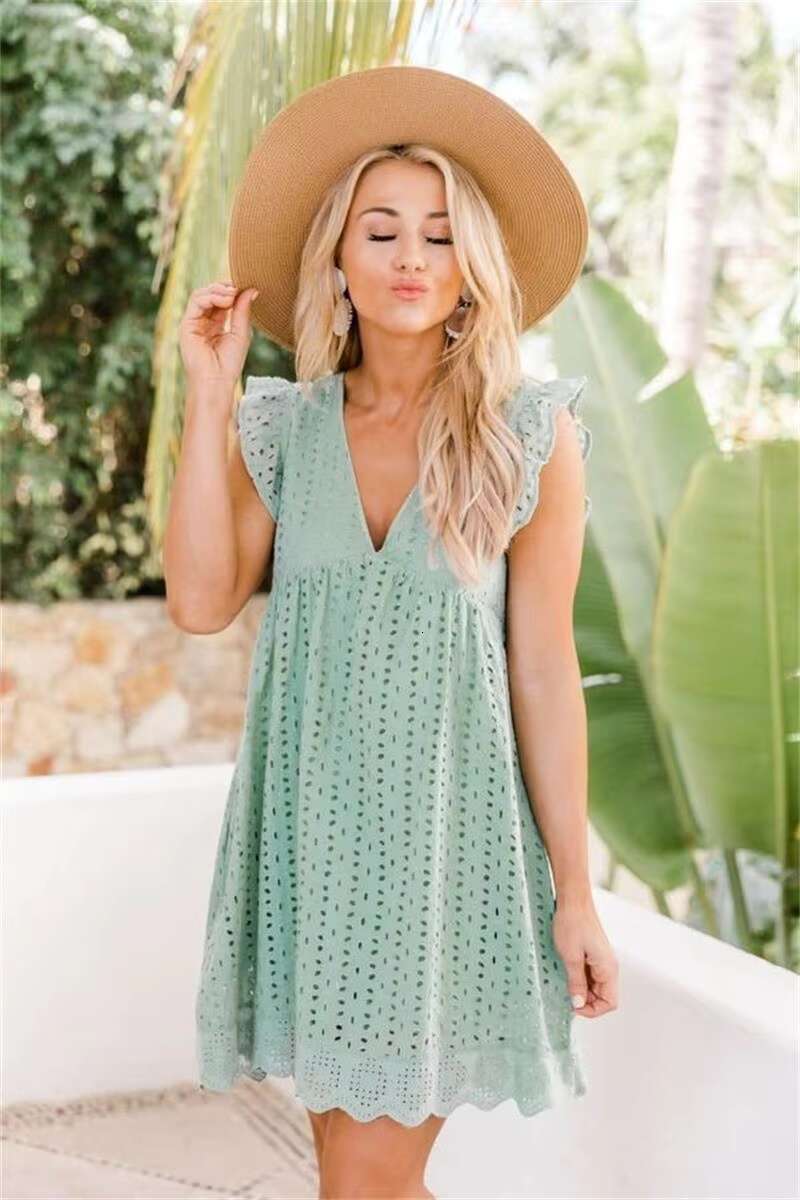 2023 California Romper V-neck Short Sleeve Lace Hollow Casual Party Dresses Ladies Summer Dress Women dongdumaoyi