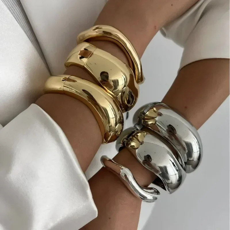 Wide Cuff Bangles Punk Gold Silver Color Geometric Metal Large Bangles for Women Bracelets Men Exaggerated Jewelry 250709