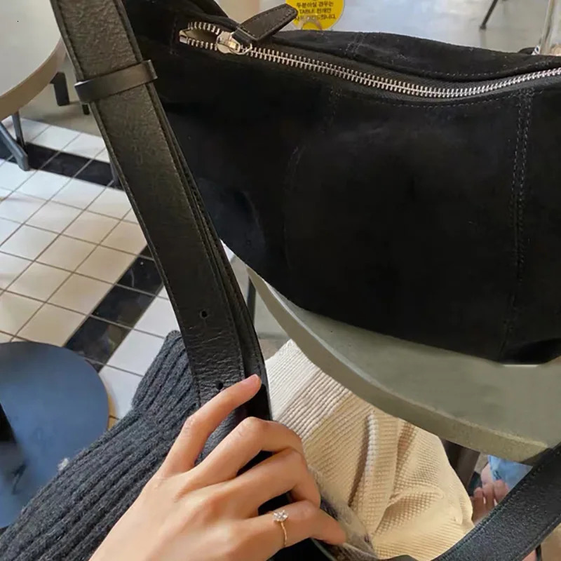 Large Women Bags Matte PU Leather Handbags Business Casual Hobos Bags Women Women Handbag Shoulder Bags 250704