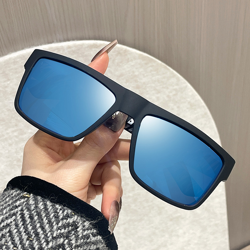 Designer's luxury glasses Premium New Men's Sunglasses Fashionable Multi-color Sunglasses Outdoor Travel Driving Polarized Sunglasses Wholes