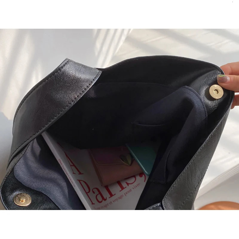 Handbag Vintage Pu Leather Shoulder Bags For Women Large Capacity Soft Leather Female Shopping Bag Pack mochila 250704