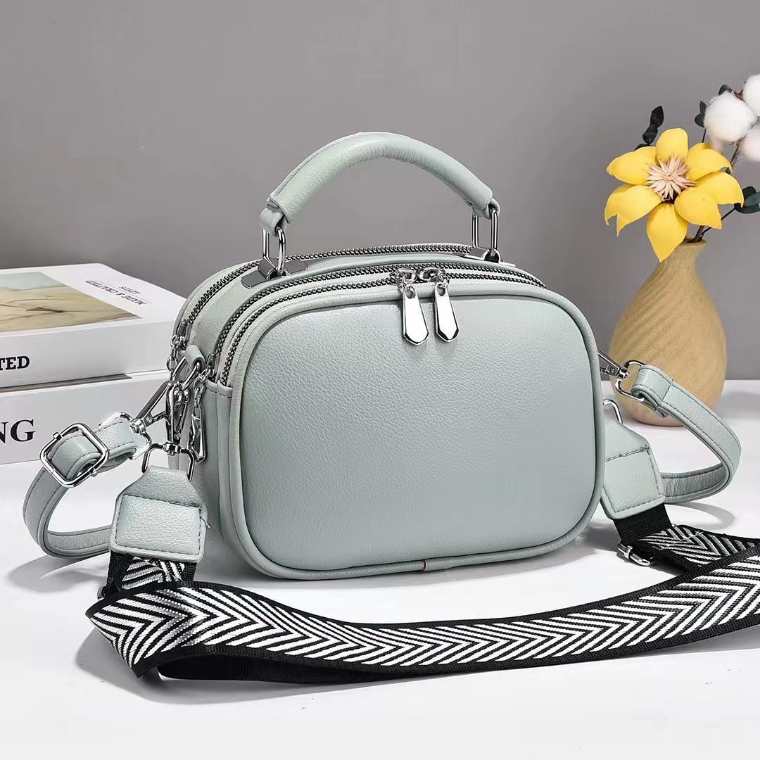 Cross border leisure trend women s crossbody bag large capacity women s small square bag designer bag daily women s shoulder bag