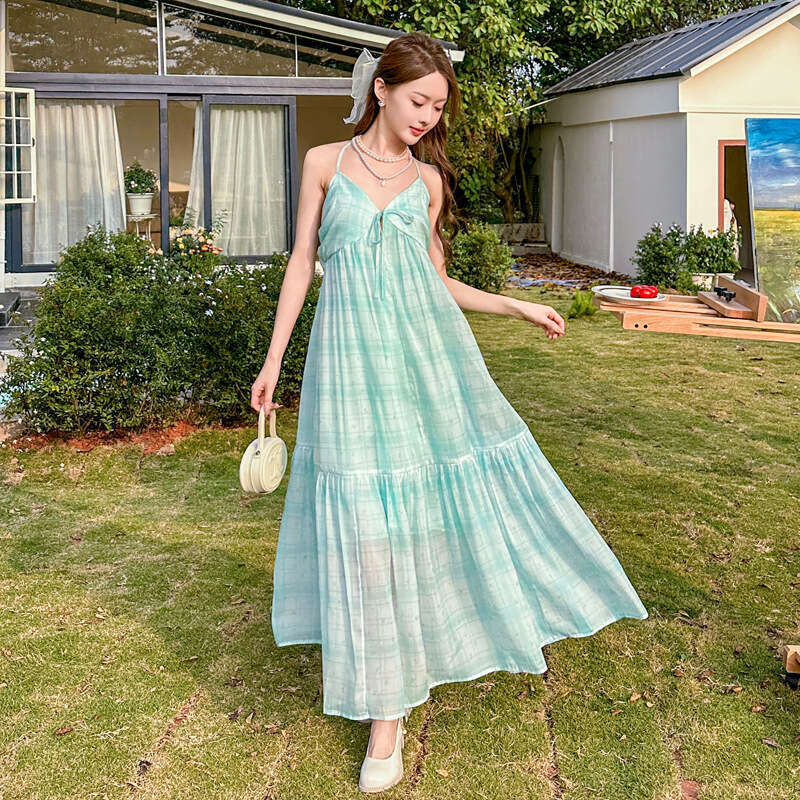 New French Style Halter Neck Strap Super Fairy Summer Vacation Sanya Beach Long Dress B5