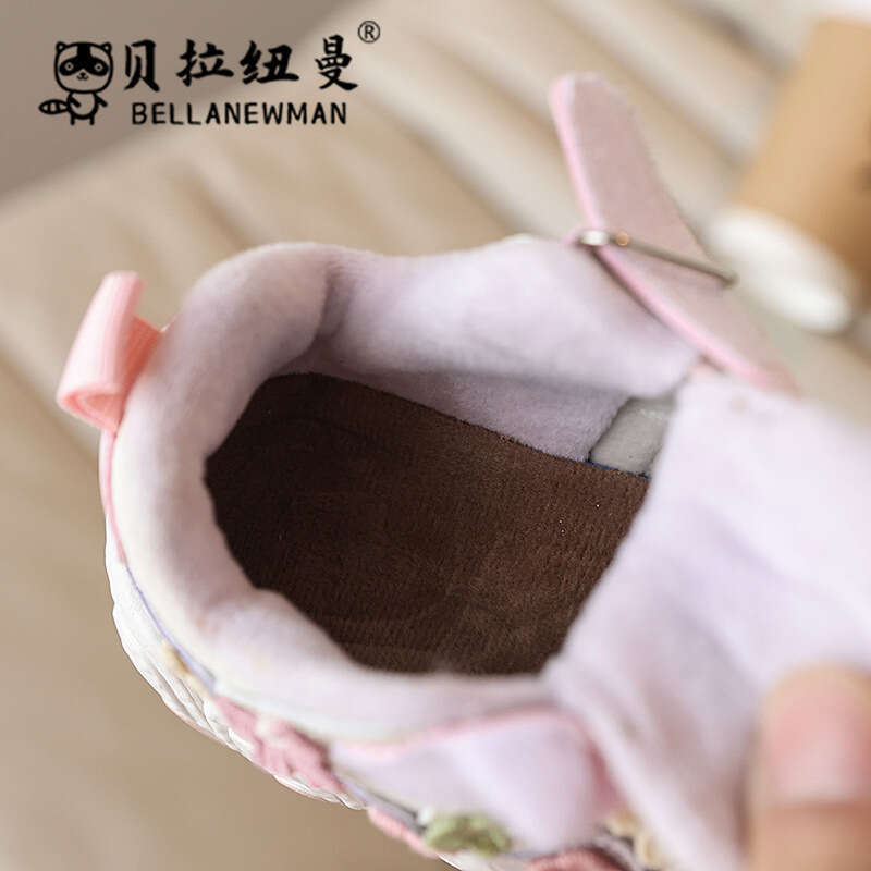 Children's Sneakers 2024 Winter Korean Style Girls' Fashion Bread for Big Kids Students Casual Sports Shoes