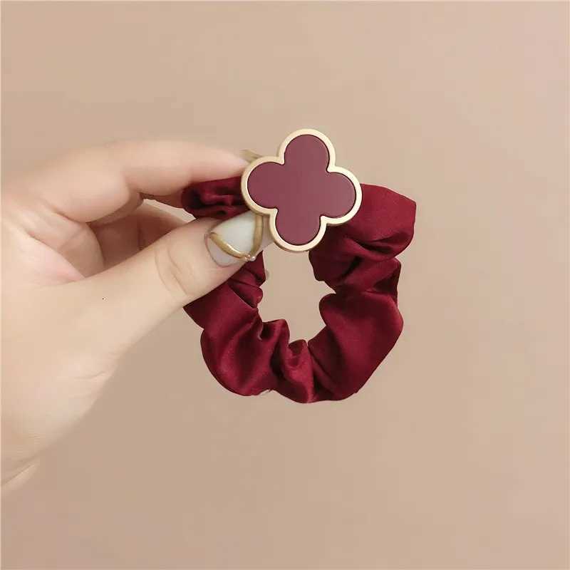 Hair ring French retro satin large intestine ring adult temperament hair accessories simple Joker Pearl balls hair rope. W250714E