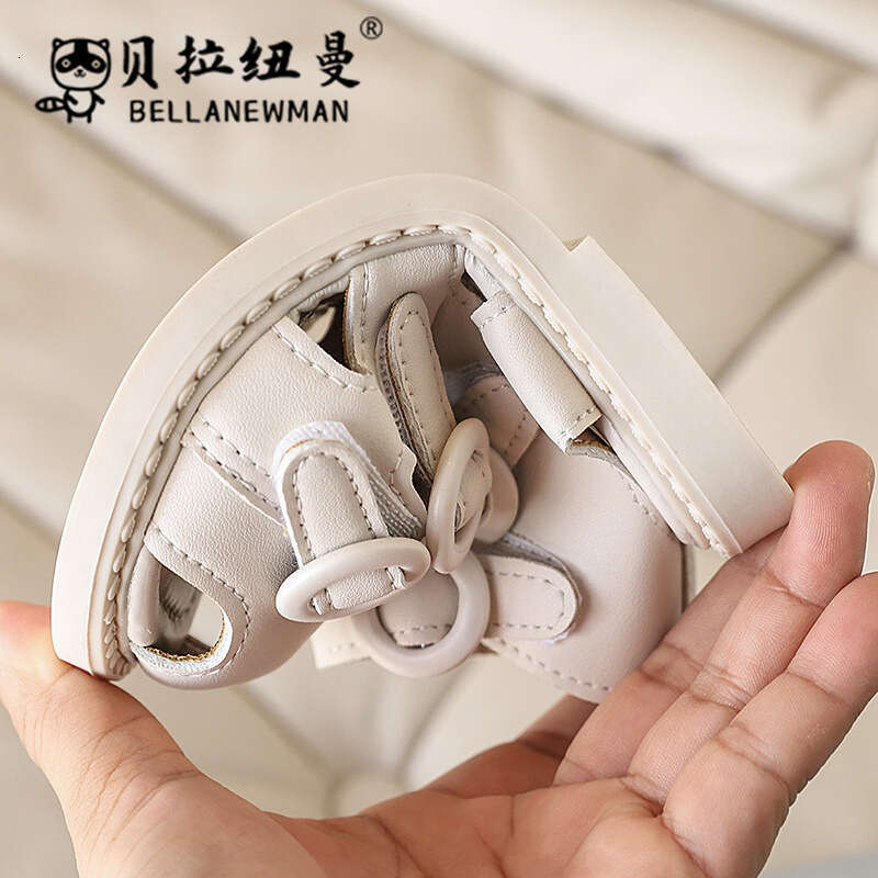 Girls' Fashion Roman 2025 Summer New Korean Style Student Casual Shoes Children's Soft Sole Beach Sandals
