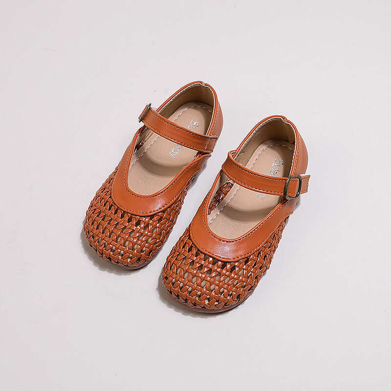 Girls' Woven Leather 2024 Summer New Korean Grandma Shoes Children's Hollow Out Closed-Toe Casual Sandals