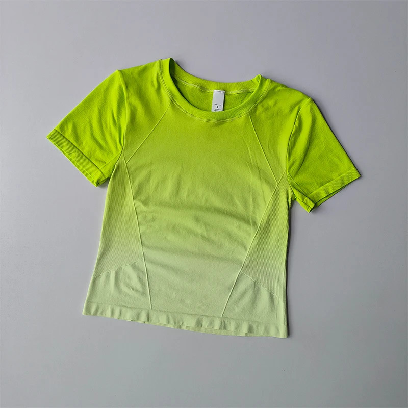 Yoga Top Light Fitting Elastic Quick Drying Sports Tshirt for Womens Personalized Fitness Short Sleeved Summer Thin Style 250708