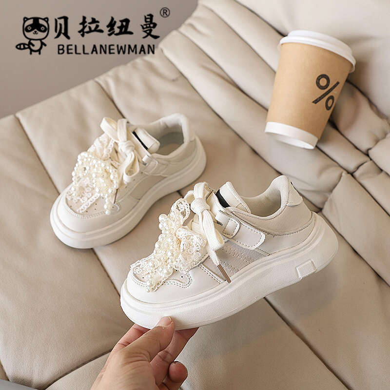 Hot-Selling 2025 Spring and Autumn New Korean Style Girls' Fashion Pearl Sneakers Children's Thick-Soled White Casual Shoes