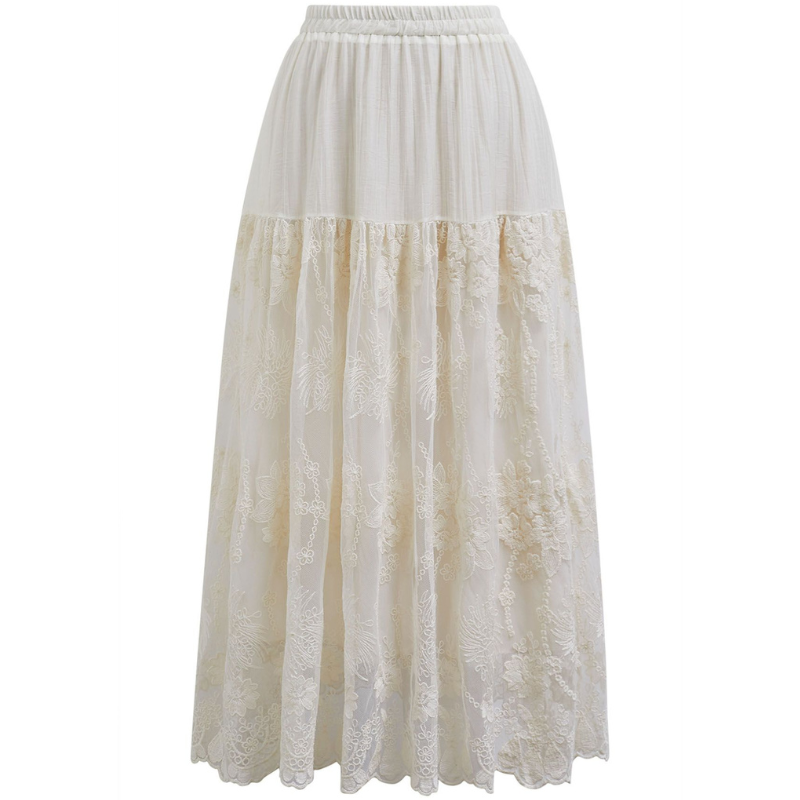 Chic & Cozy Lace Skirt - Perfect For Any Occasion