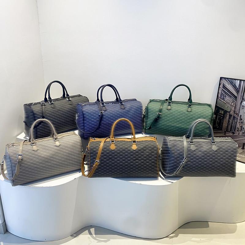 Designer bag Leather designerS men women Duffel Bags Suitcases luggage Sport Outdoor Packs shoulder Travel bags messenger bag Totes bags Uni