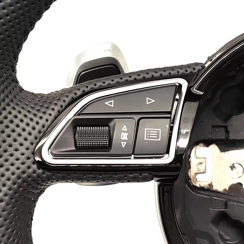 For Audi S RS SLINE logo A3 8V A4 B8 Custom fully perforated leather steering wheel stitching color can be customized