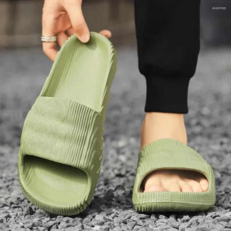 Slippers Luxury Man Sandal For Men Brand Men's Shoes 2025 White Sandals Flat Mens Soft Sandles