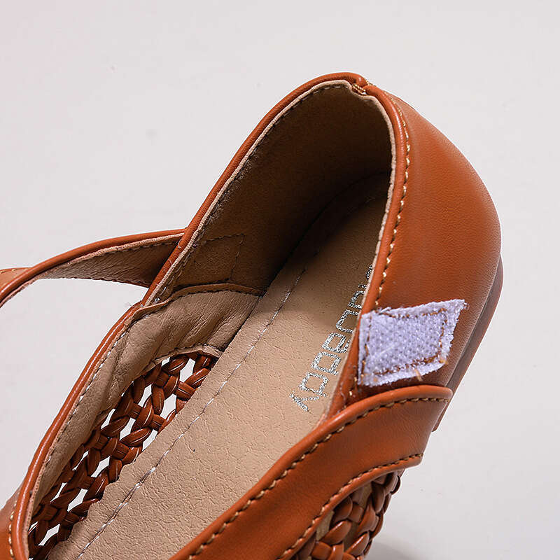 Girls' Woven Leather 2024 Summer New Korean Grandma Shoes Children's Hollow Out Closed-Toe Casual Sandals
