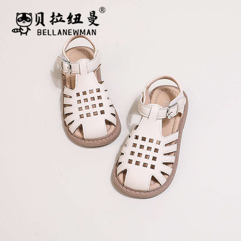 Children's Closed-Toe 2024 Summer New Style Big Kids Casual Beach Shoes Girls' Hollow Sandals