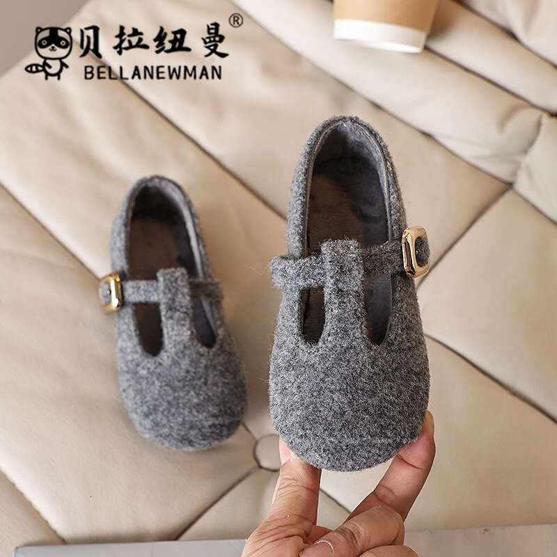 Girls Mary Jane Princess 2024 Autumn Winter New Children's Flat One-Strap T-Grandma Single Shoes