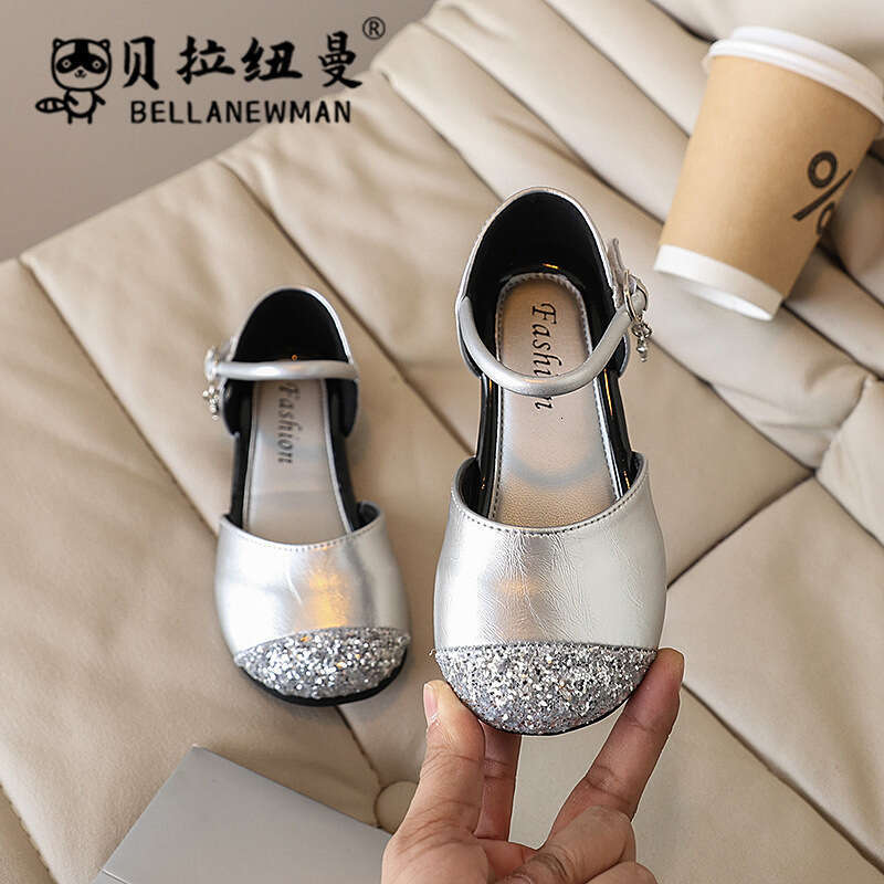 Children's 2025 Summer New Girls' Rhinestone Princess Sandals Korean Style Kids' Soft Sole Fashion Single Shoes