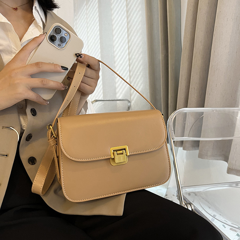 Women s small bag new leisure niche texture shoulder and armpit bag multifunctional crossbody bag designer bag women s shoulder bag