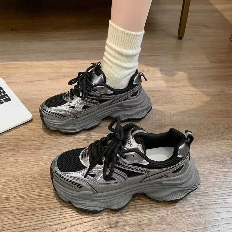 Dads shoes womens 2025 spring and summer new height increasing mesh breathable versatile lightweight sports and leisure shoes Z250715