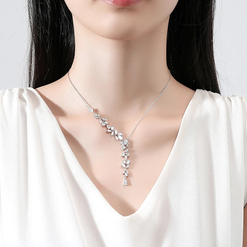 LUOTEEMI CZ Long Drop Pendant Necklace for women High quality fashion elegant shiny clavicle chain party jewelry 250711
