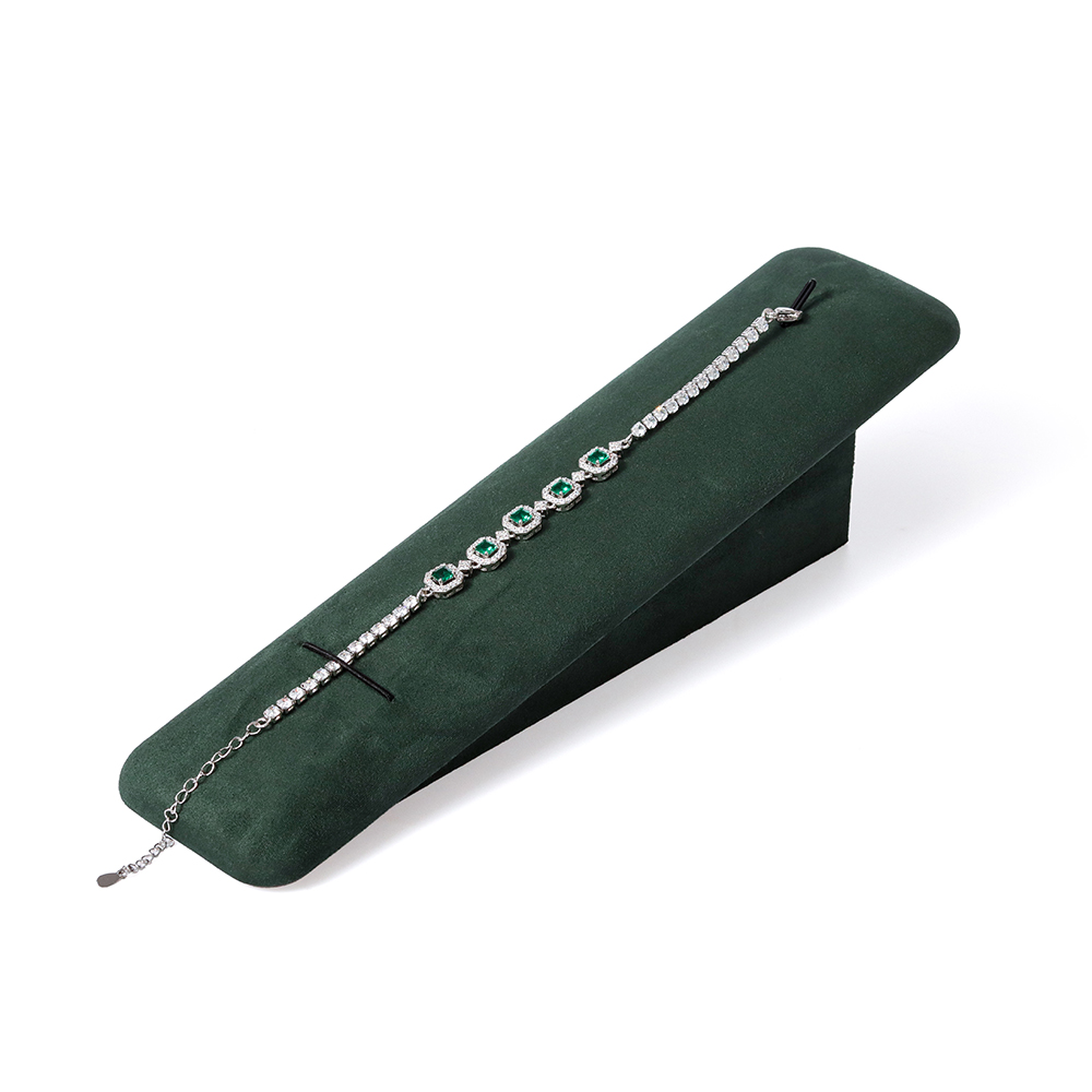 Sophisticated Ring Holder & Accessory Organizer: Luxury Jewelery Showcase