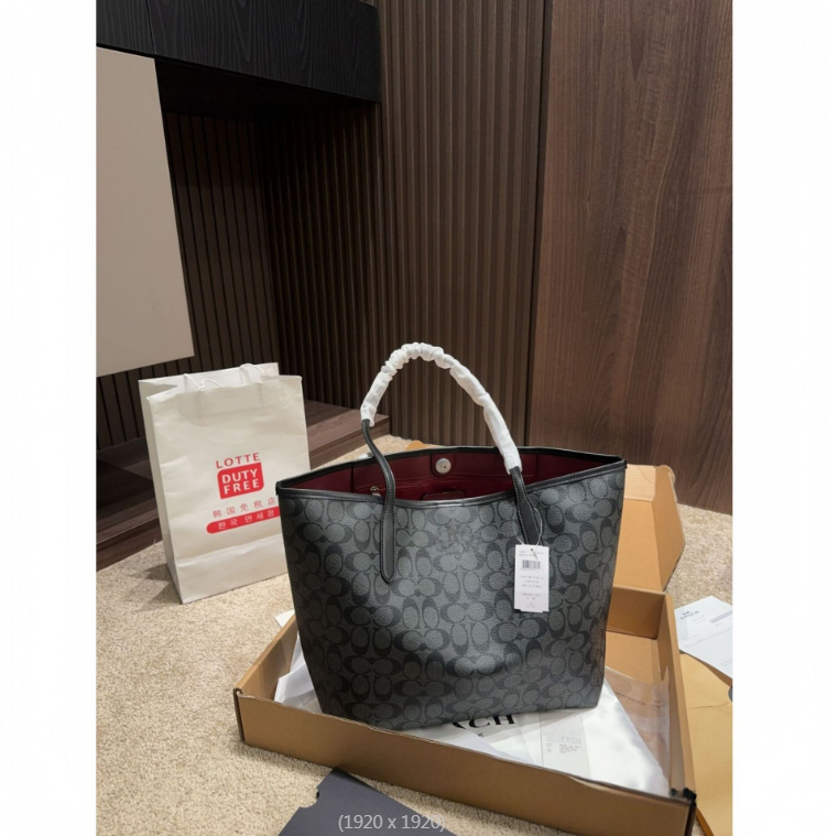 2025 Designer bag free new fashionable high-end large capacity tote bag shoulder crossbody bag for women