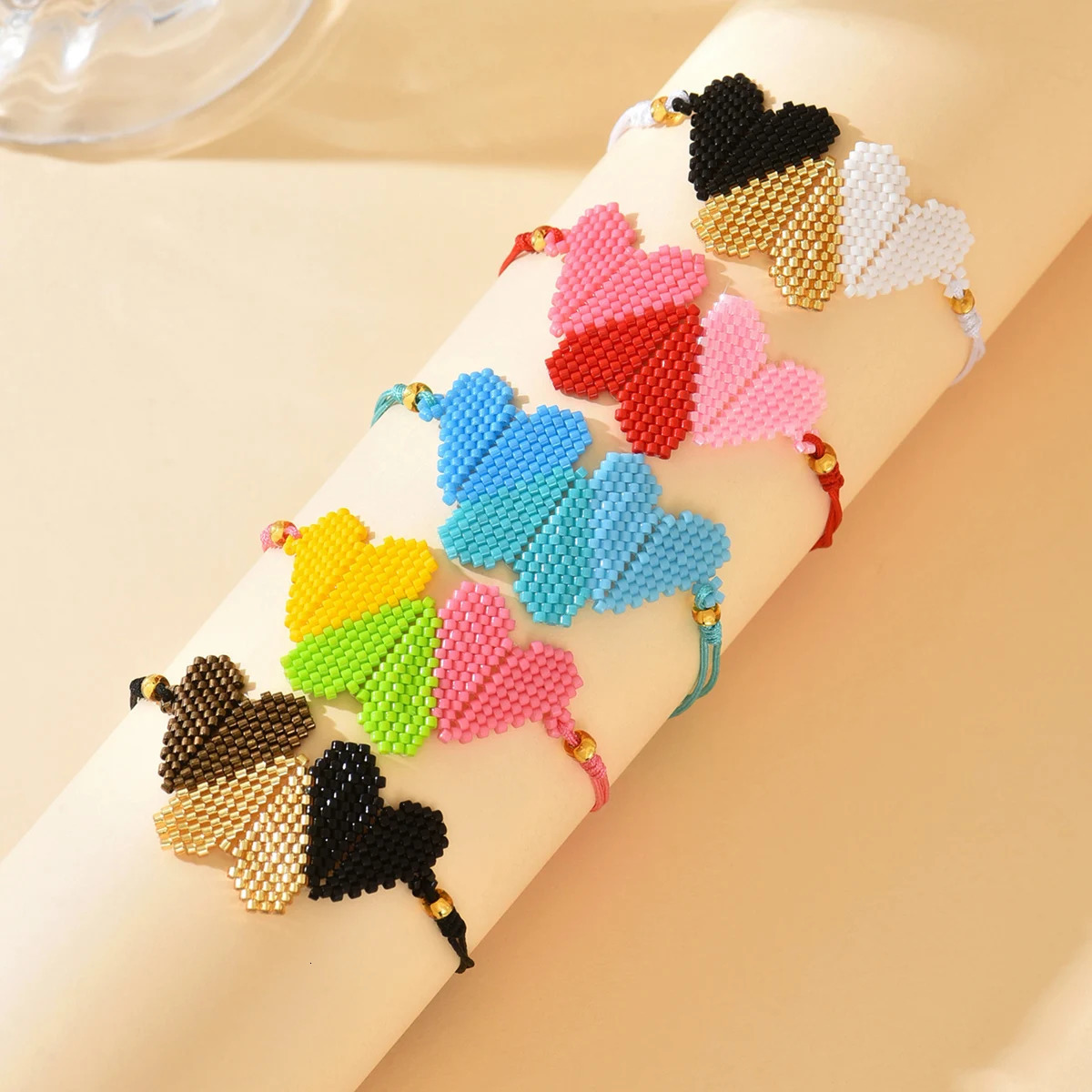 1pc In Love Heart Charm Miyuki Bracelet Boho Fashion Beaded Jewelry Suitable for daily wear For Chic Women Friendsh 250712