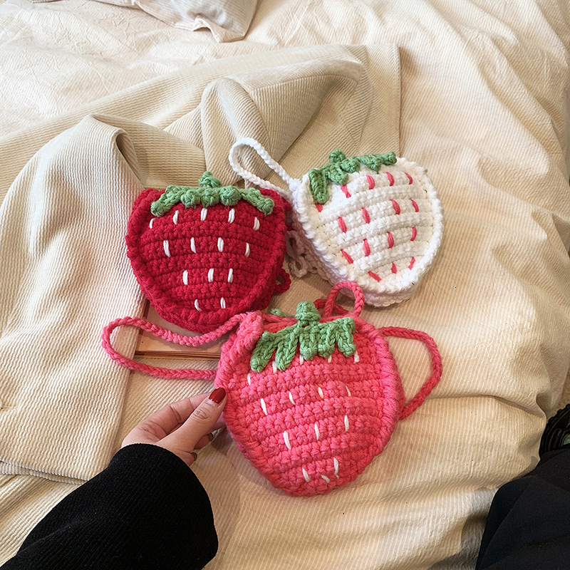 Cute strawberry crossbody bag handmade crochet bag casual mini shoulder bag designer bag women s leisure shoulder bag handbag