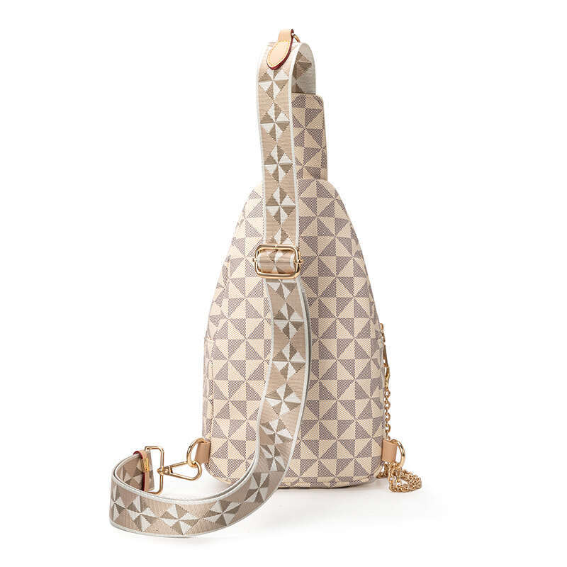 Chest 2025 Spring Autumn Winter fashion Trendy Satchel Anti-theft Large Capacity casual Travel Bag Men's and Women's Small Backpack