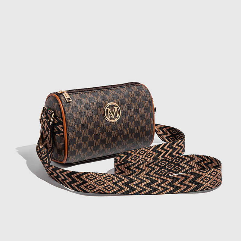 New 2025 Fashion Versatile Large Capacity Phone Shoulder Women's Crossbody Printed Cylinder Small Bag