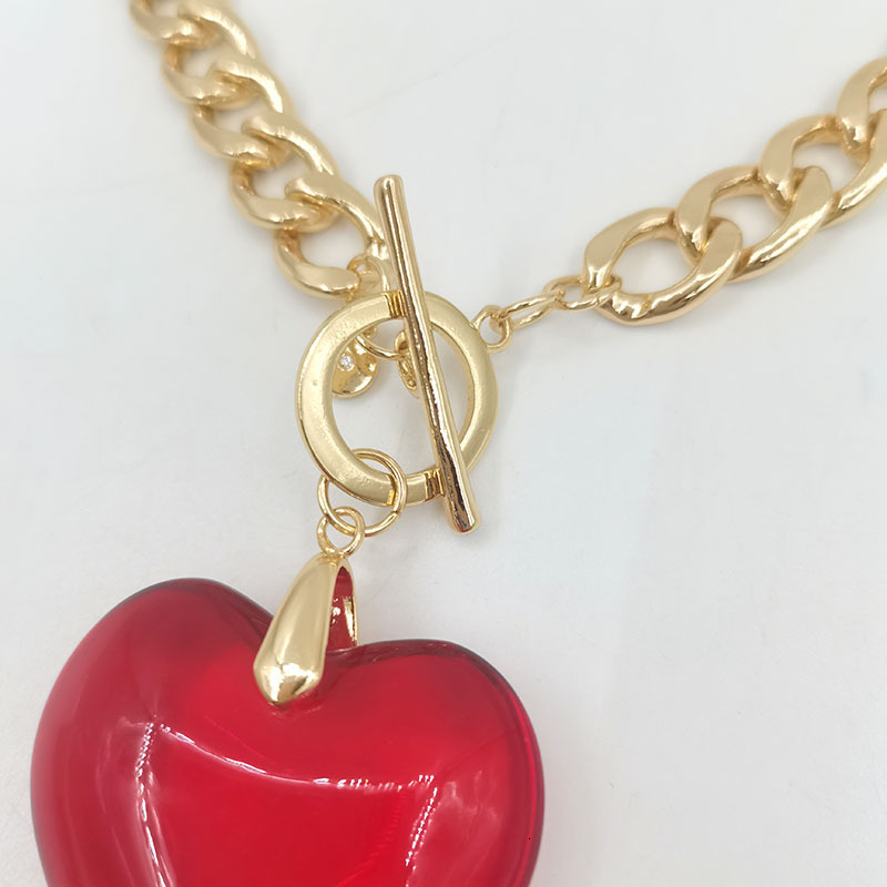Luxury Jewelry Designer Jewelry Factory Custom Glass Heart Pendant Valentine's Day Necklace Unique Romantic Fashion Versatile Handmade Jewelry