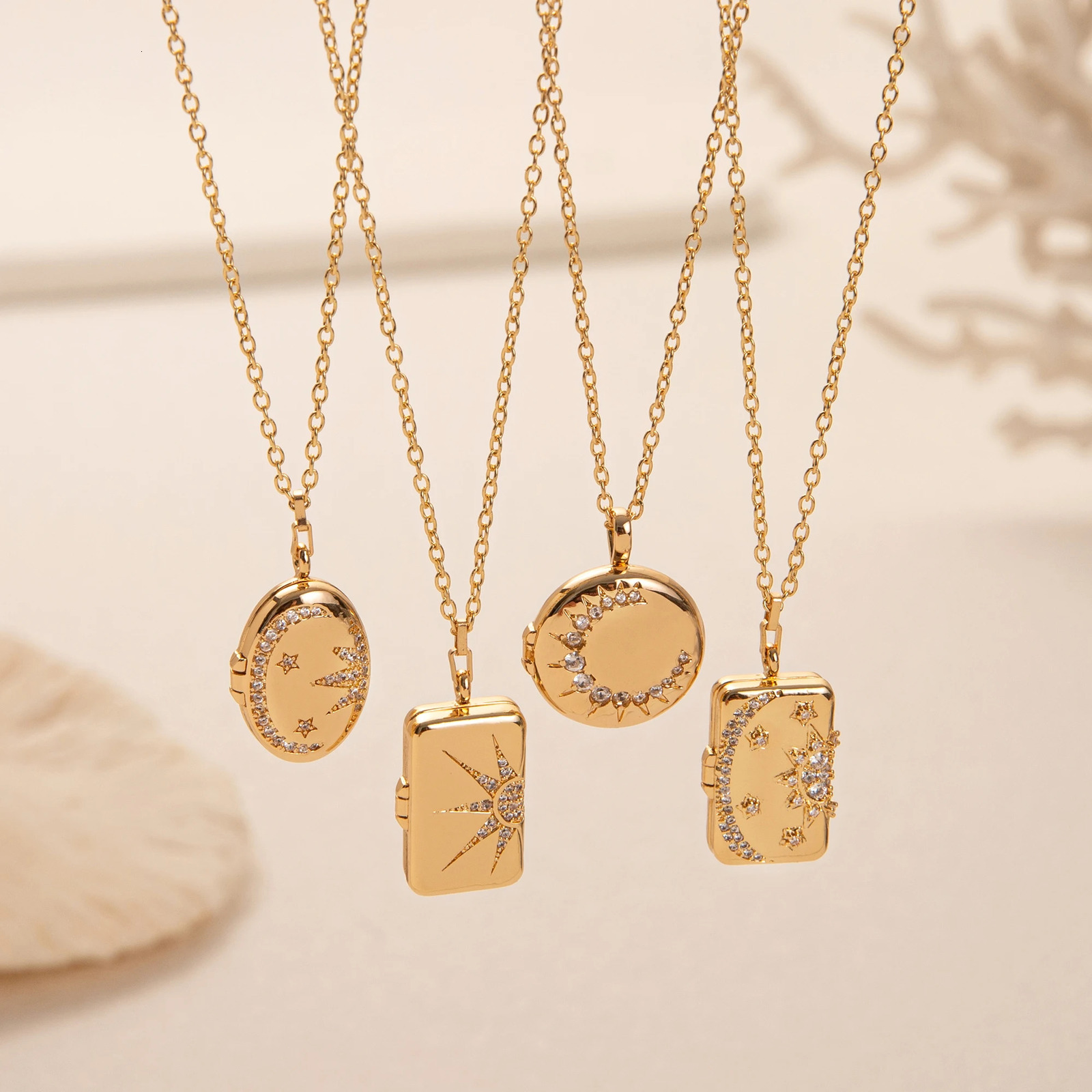 Sun Moon Shell Album Po Frame Necklace Retro Selling Product Opening Necklace Gold Plated Color Preserved 250711