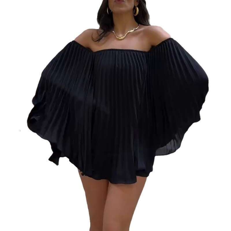 Summer New Women's Off-Shoulder Commuter Fashion Casual Pleated Shorts Set B5