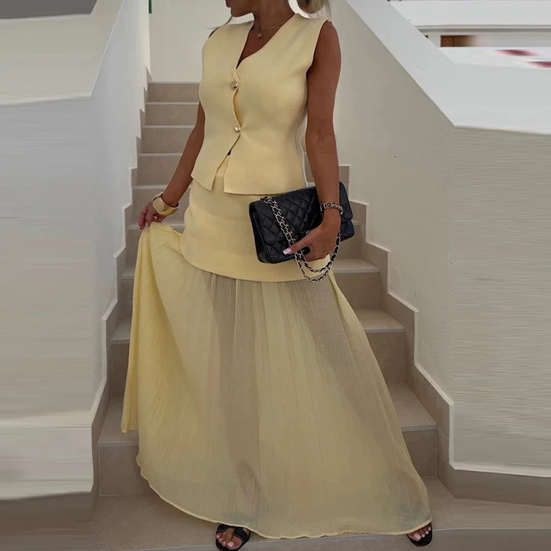 Temperament Buttoned V-Neck Vest Tops Long Skirts Party Club Suit Women Elegant Patchwork Slim Two-piece Knitted Dresses Set 250714