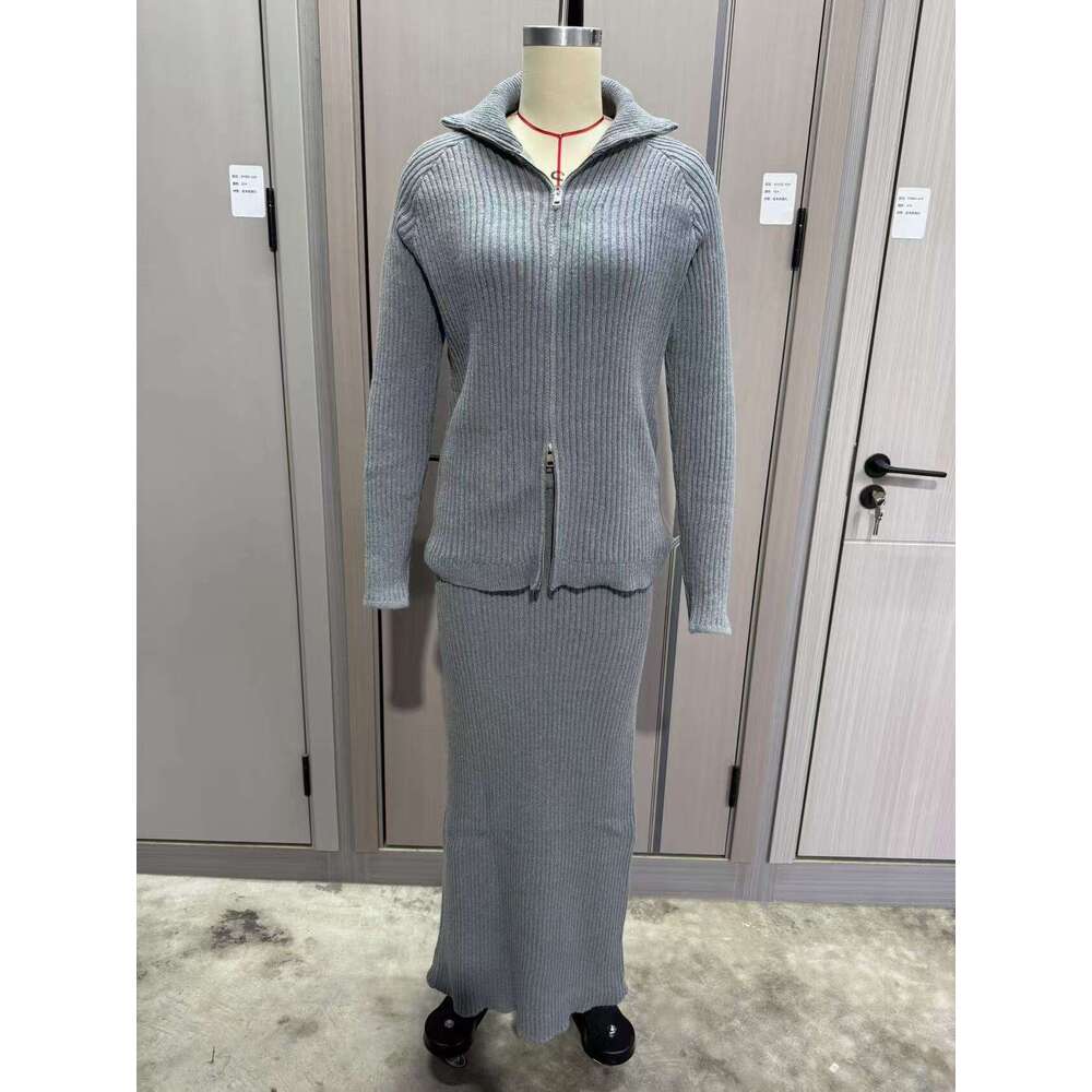 Autumn New Knitted Women's Fashionable Elegant Casual Sweater Set B5