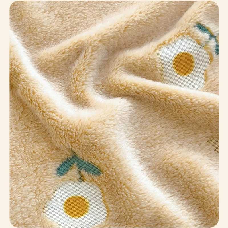 Floral Print Flannel Baby Blanket Bedding Soft Kids Nap Cover Air Conditioning Blankets Summer Thin Quilt Sofa Shawl L250715ELT7