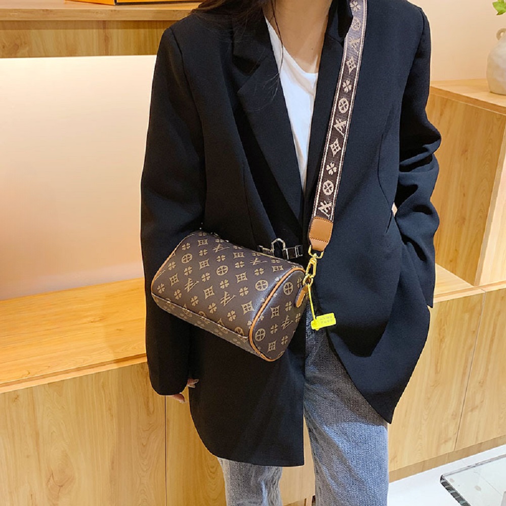 Women's Cylinder Handbag Designer Bag High Quality Tote Bags Purses Designer Handbag Women Bags Travel Beach Bag Luxury bags Quality Lychee Leath