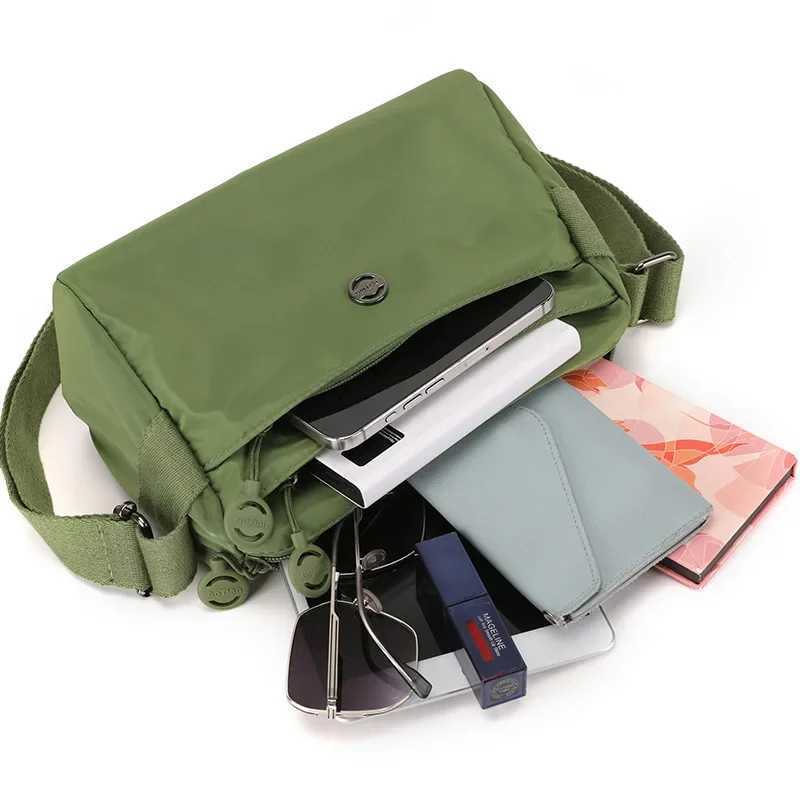 New Minimalist and able Shoulder Bag Womens Oxford Fabric Casual Crossbody Bag Multi Compartment Messenger Bag