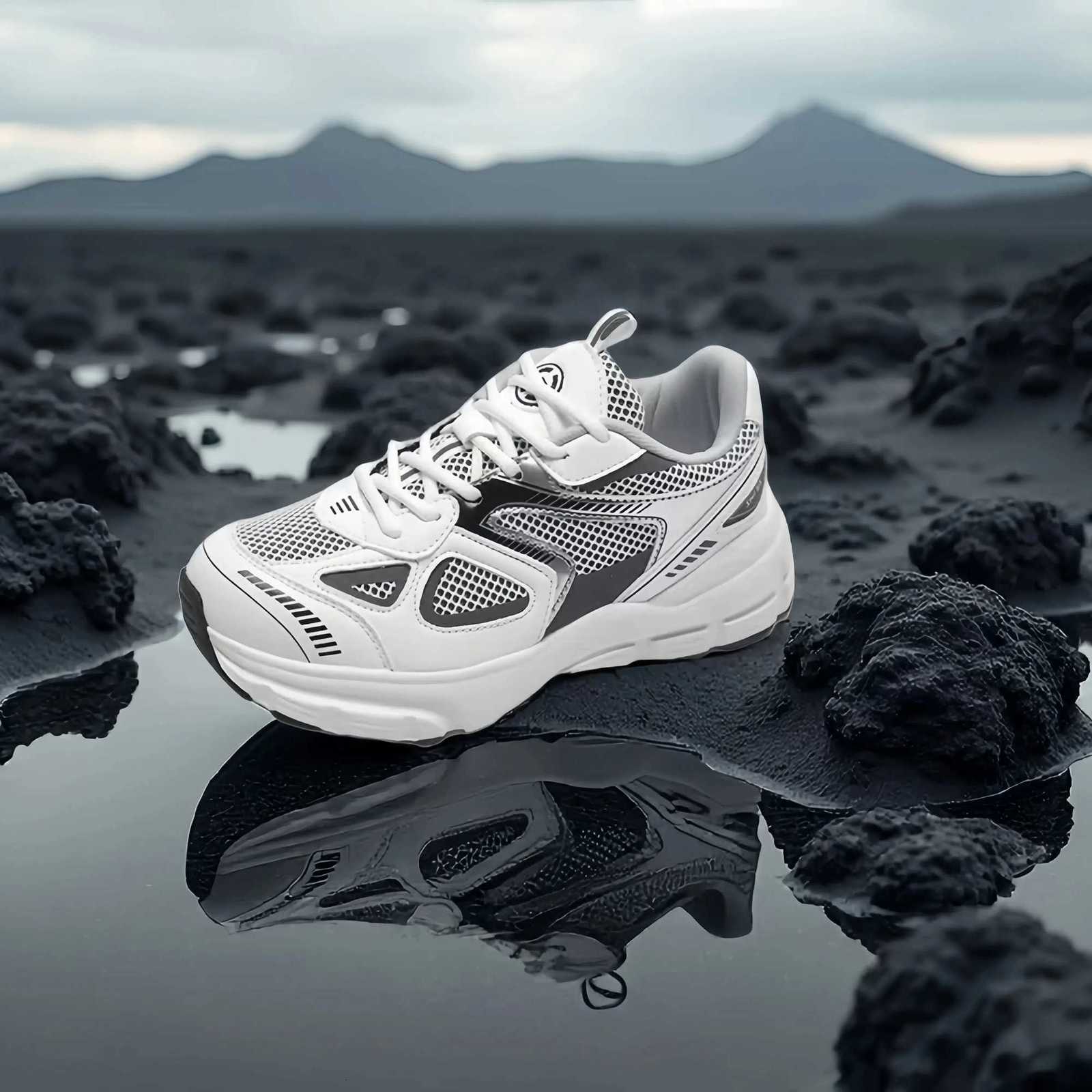 Womens Luxary Chunky Sneakers 2025 trend Fashion Mesh Breathable Shoes for Men Sports Running Casual Ladies Fitness Vulcanize Z250715