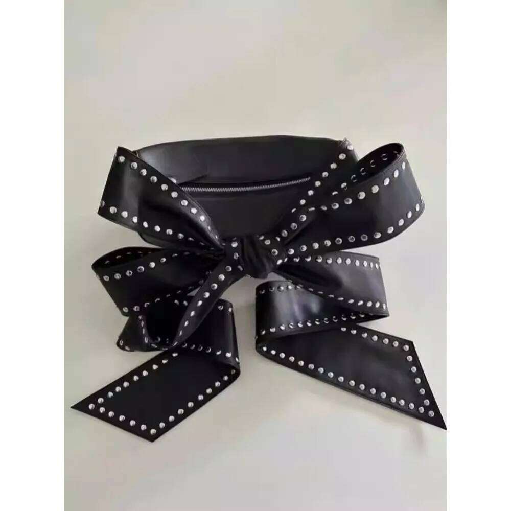 New Black Bow Rivet Sexy Hot Girl Women's Large Capacity Phone Key Handbag Fashion Elegant Shoulder Bag
