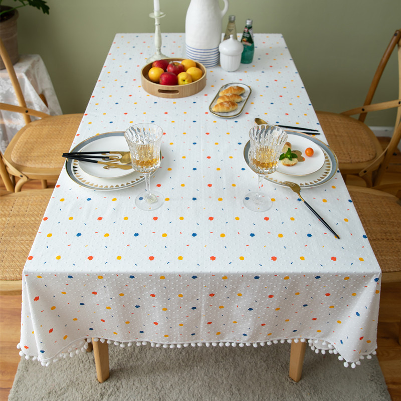 Waterproof and oil-proof printed brocade tablecloth rectangular available in multiple sizes Jacquard tablecloth for family gatherings and banquets cus