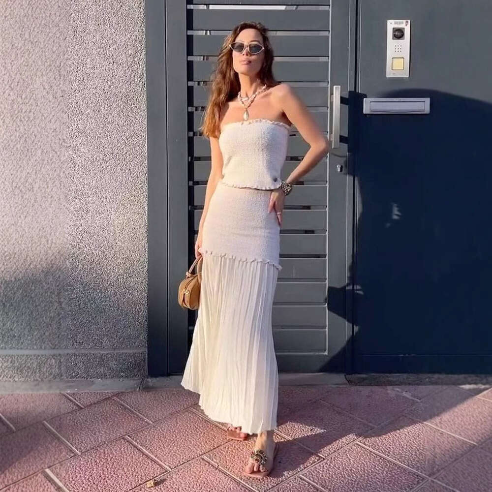 TRAFZA Style Women's Knitted Off-Shoulder Tube Top And Skirt Set B5