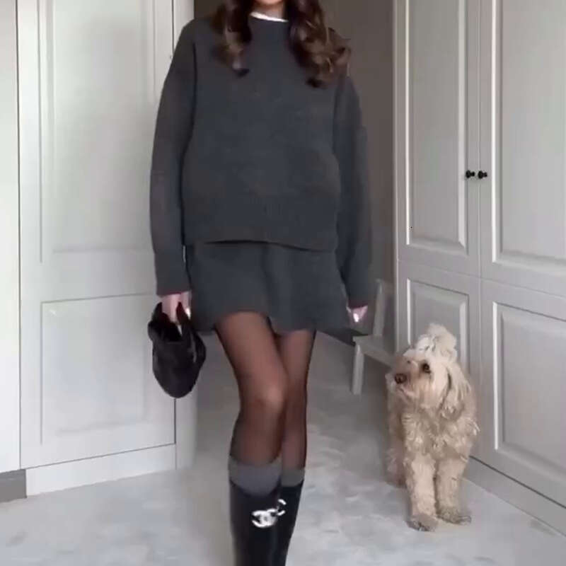 Autumn Women's Sweater Half Turtleneck Top Versatile Short Skirt Set B5
