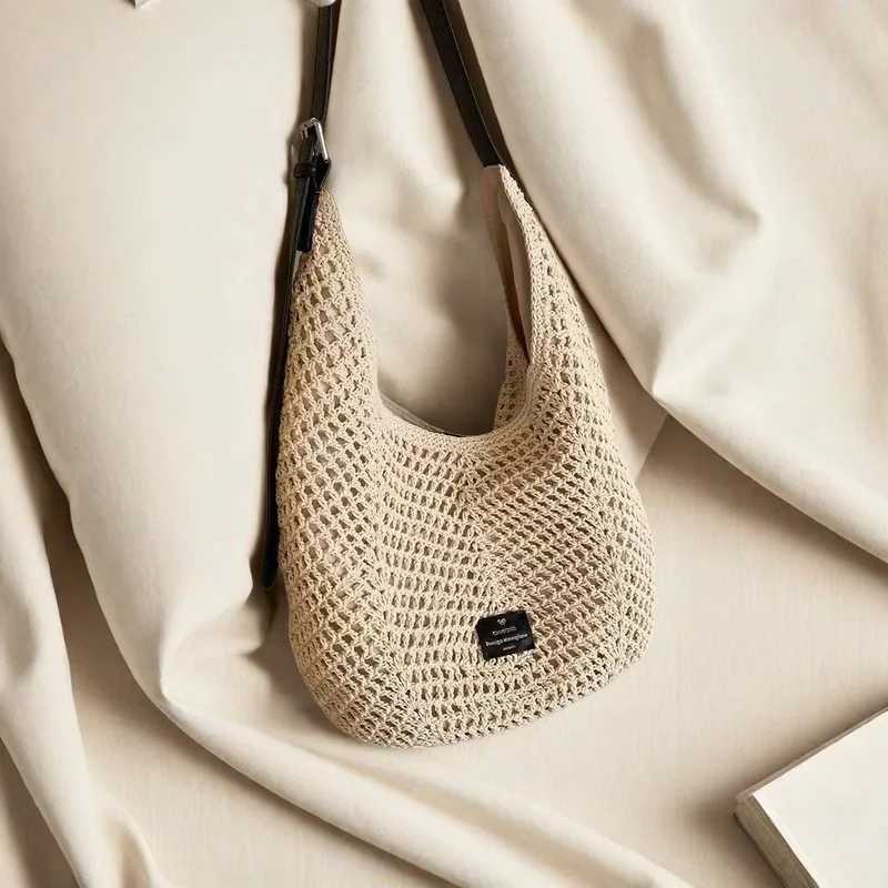 Weave Tote Bag for Women Spring Summer 2025 New Large Capacity Niche Hollow Shoulder Crossbody Bags