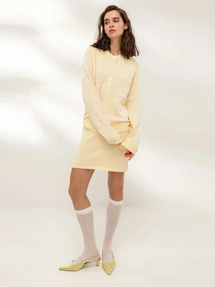 Knitted Cardigan Shirts Skirts Women Two Piece Set Round Neck Single Breaded Coats Long Sleeve Mini Sexy Skirt Striped Tops 250714
